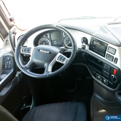 Trattore stradale DAF XF 530 SSC