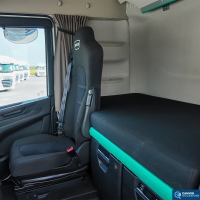 Trattore stradale IVECO S-WAY