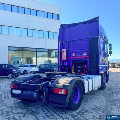 Trattore stradale DAF XF 460