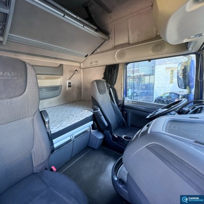 Trattore stradale DAF XF 460