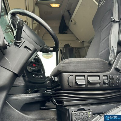 Trattore stradale IVECO S-WAY