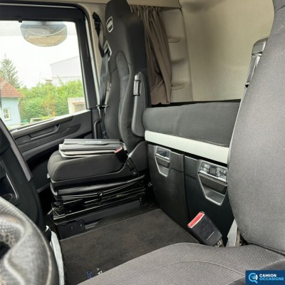 Trattore stradale IVECO S-WAY